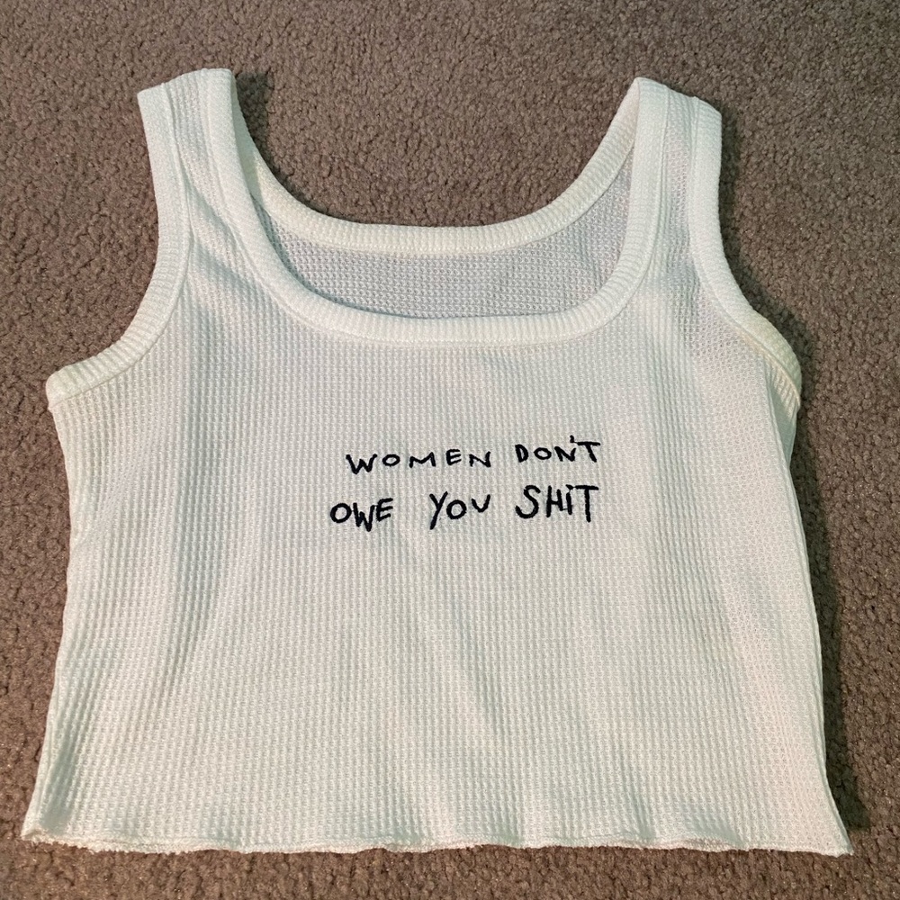Graphic tank